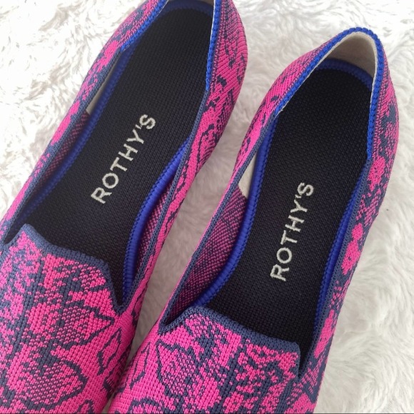 {Rothy’s} Retired Fuchsia/Navy Snake Print Knit Loafers, Size 6, Like New - Picture 5 of 11